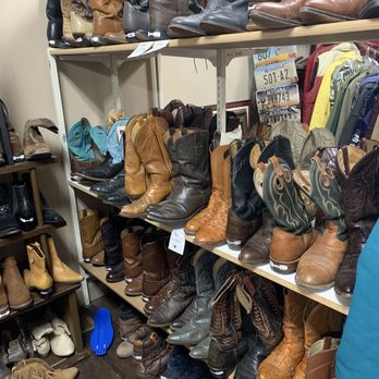 ReRide resale store - Men's boots - Thrift Stores Near Me - Pendleton, Oregon