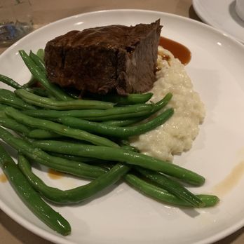 Union Hill Grill - Braised Short Rib on risotto - American Near Me - Canton, Georgia Union Hill Grill - Braised Short Rib on risotto - American Near Me - Canton, Georgia