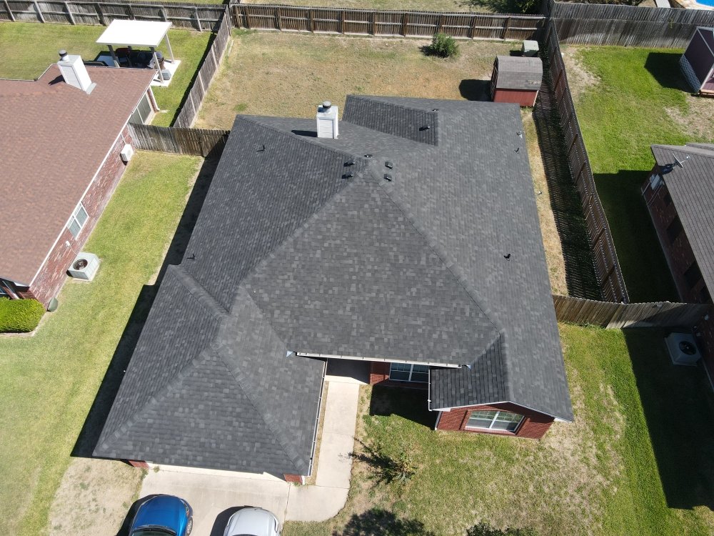 Slide of Xtreme Roofing