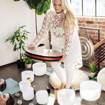 SE7EN WAVES - Sound Bath Dallas - Meditation Centers Near Me SE7EN WAVES - Sound Bath Dallas - Meditation Centers Near Me