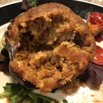 Atlantic Grille - Stuff qualhog bland - Breakfast & Brunch Near Me - Middletown, Rhode Island