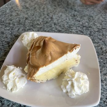 Lazy Lobster Seafood Restaurant - Key lime pie - Seafood Near Me - Key Largo, Florida Lazy Lobster Seafood Restaurant - Key lime pie - Seafood Near Me - Key Largo, Florida