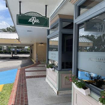 Ella Cafe - Cafes Near Me - Coral Springs, Florida