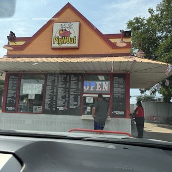 Pig-N-Out Drive-In - Desserts Near Me - Salina, Oklahoma Pig-N-Out Drive-In - Desserts Near Me - Salina, Oklahoma