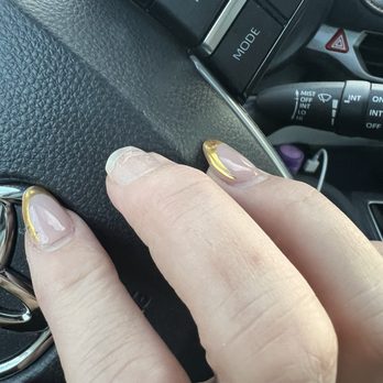 District Nail Club - You can see the lifting of the nails sat far back on the nail bed to begin with. One just popped right off - Nail Technicians Near Me - Columbus, Ohio District Nail Club - You can see the lifting of the nails sat far back on the nail bed to begin with. One just popped right off - Nail Technicians Near Me - Columbus, Ohio