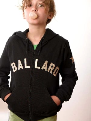 Sip and Ship by null