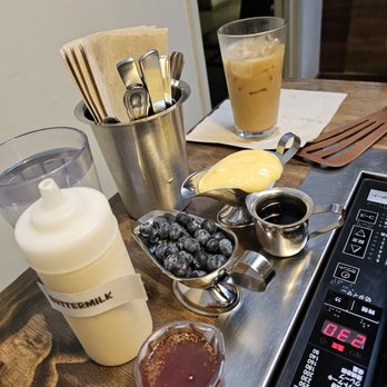 Slappy Cakes - Fixins! - Breakfast & Brunch Near Me - Portland, Oregon