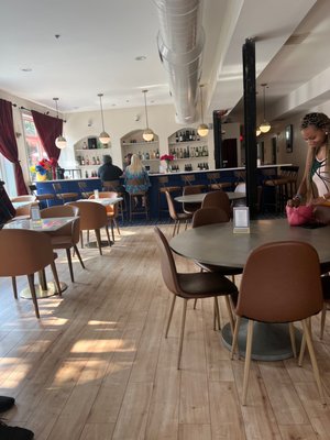 Era Wine Bar by null