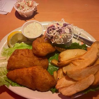 Fuddruckers - Fish and chips ( i ate half of one piece) - Burgers Near Me - Succasunna, New Jersey Fuddruckers - Fish and chips ( i ate half of one piece) - Burgers Near Me - Succasunna, New Jersey