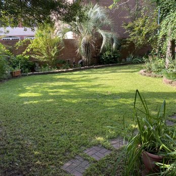 TopNotch Lawn Services - view of the back yard - Landscaping Near Me TopNotch Lawn Services - view of the back yard - Landscaping Near Me