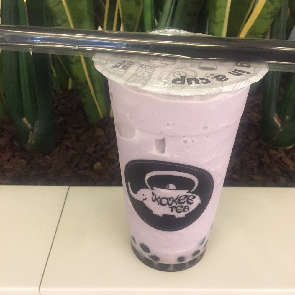 The straw is pointed at one end so it pokes straight thru the plastic top cover. The straw is pointed at one end so it pokes straight thru the plastic top cover.