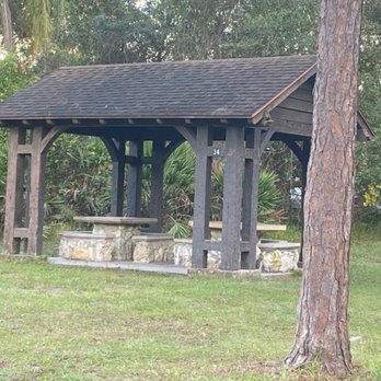 Highlands Hammock State Park - Covered Picnic area - Parks Near Me - Sebring, Florida