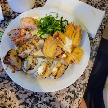 Yoki Buffet - Crab rangoons, sushi - Sushi Bars Near Me - Murfreesboro, Tennessee