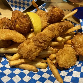 Bubba Gump Shrimp Co. - Seafood Near Me - Edmonton, Alberta