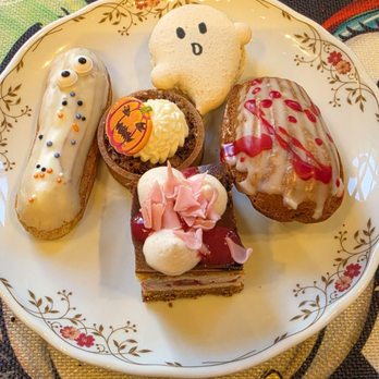 The Conservatory - Afternoon tea - Breakfast & Brunch Near Me - Dallas, Texas