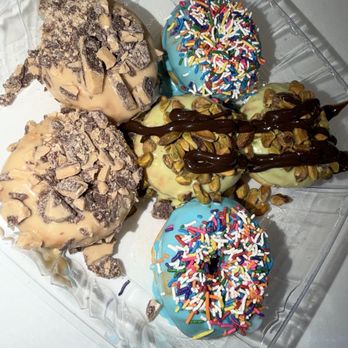 La Diperie - Ice Cream & Frozen Yogurt Near Me - St. Petersburg, Florida