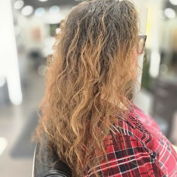 Posh Curls - Before - Hair Salons Near Me - Barrington, Illinois Posh Curls - Before - Hair Salons Near Me - Barrington, Illinois