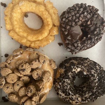Donut Parlor - Half Dozen Gourmet Donuts - Donuts Near Me - Tempe, Arizona