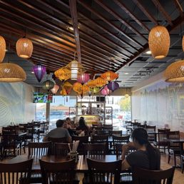 The nice place and warmful restaurant in Magnolia ( Garden Grove City ) and in H Mart area . The nice place and warmful restaurant in Magnolia ( Garden Grove City ) and in H Mart area .