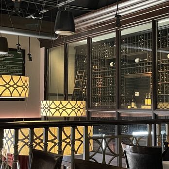 Harry & Izzy's - Upper seating area - Steakhouses Near Me - Indianapolis, Indiana