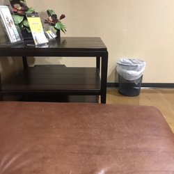 Sugar Land ENT and Sleep Center - Seating area