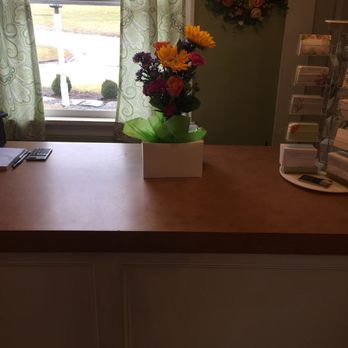 Garden Gate Florist - Beautiful bouquet for mom - Florists Near Me - Pomfret, Connecticut
