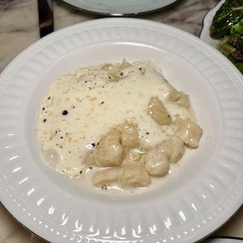 Oliver’s - truffle gnocchi - Seafood Near Me - Chicago, Illinois Oliver’s - truffle gnocchi - Seafood Near Me - Chicago, Illinois