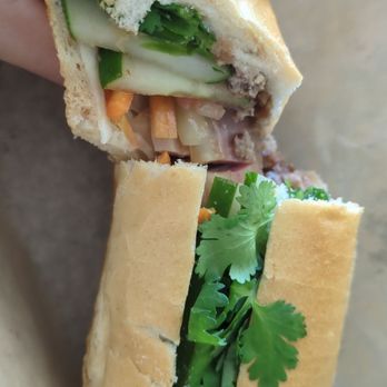 Le’s Banh Mi - Saigon special $11.50 - Cafes Near Me - Honolulu, Hawaii Le’s Banh Mi - Saigon special $11.50 - Cafes Near Me - Honolulu, Hawaii
