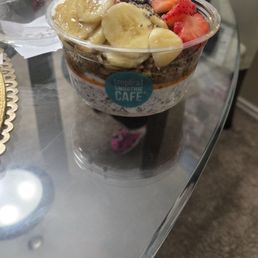 Chia pudding bowl and I subbed the blueberries for strawberries EVERYTIME!!! Chia pudding bowl and I subbed the blueberries for strawberries EVERYTIME!!!