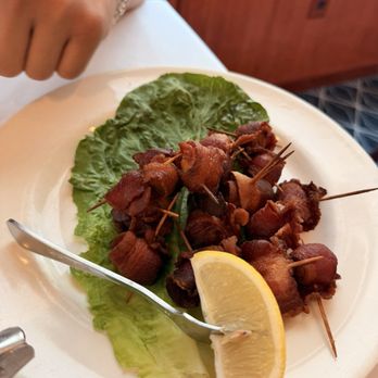 Spiro's - Scallops Wrapped in Bacon - New American Near Me - Rocky Point, New York