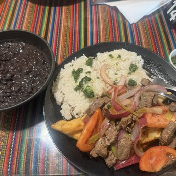 Culantro - Lomo Saltado - Peruvian Near Me - Ferndale, Michigan