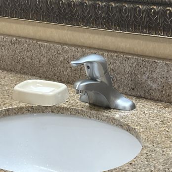 Hampton Inn & Suites Houston - Rosenberg - Dripping faucet - Hotels Near Me - Rosenberg, Texas