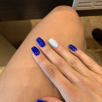 Nails & Lounge - Nail Salons Near Me - Noblesville, Indiana Nails & Lounge - Nail Salons Near Me - Noblesville, Indiana