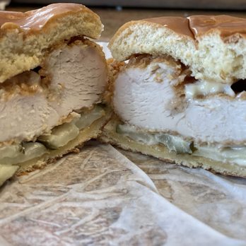 KFC - Inside of classic chicken sandwich - Chicken Shop Near Me - Macedonia, Ohio