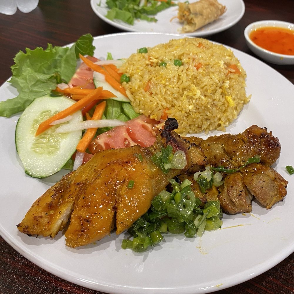 Bayou Bubble Teahouse & Pho - Fried rice with grilled chicken - Bubble Tea Near Me - West Monroe, Louisiana