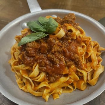 Maestro Pasta - Pappaerdelle Bolognese - Italian Near Me - New York, New York Maestro Pasta - Pappaerdelle Bolognese - Italian Near Me - New York, New York