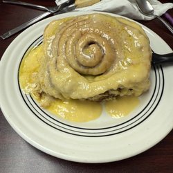 Deb's Cafe - Cinnamon rolls