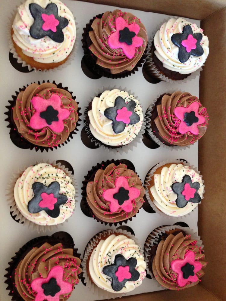 METRO CUPCAKES GRAND RAPIDS 24 Photos 5570 Wilson Ave SW