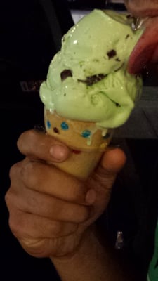 Duffer's Restaurant & Old Fashioned Ice Cream Parlor by null