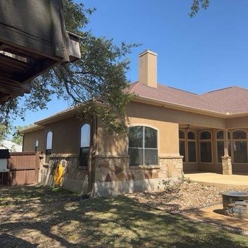 Riverside Painters - Old exterior paint - Painters Near Me