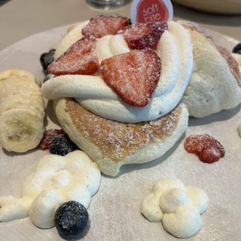 Softbite - Soft Softbite Creme Pancake - Desserts Near Me - Long Island City, New York