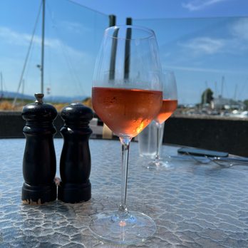 ANTHONY’S HEARTHFIRE GRILL – SQUALICUM HARBOR - Updated July 2025 - 303 ...