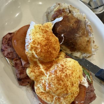 Ball Square Cafe - Avocado and tomato Egg Benedict's. - Breakfast & Brunch Near Me - Somerville, Massachusetts Ball Square Cafe - Avocado and tomato Egg Benedict's. - Breakfast & Brunch Near Me - Somerville, Massachusetts