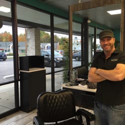 Anthony's Men's Salon And Barbershop - Buzz!