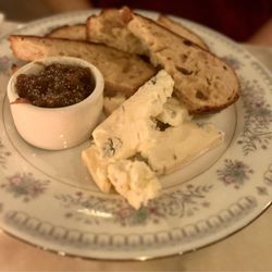 Margot Cafe & Bar - Cheese plate