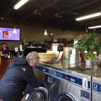 SnowDome Coffee Bar - Coffee & Tea Near Me - Jasper, Alberta SnowDome Coffee Bar - Coffee & Tea Near Me - Jasper, Alberta