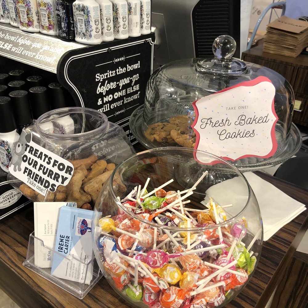 Blue Elephant Boutique - very thoughtful touch - Women's Clothing Near Me - Austin, Texas Blue Elephant Boutique - very thoughtful touch - Women's Clothing Near Me - Austin, Texas