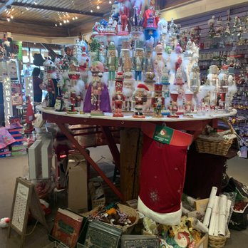 Simply Christmas - Flowers & Gifts Near Me - Estes Park, Colorado Simply Christmas - Flowers & Gifts Near Me - Estes Park, Colorado