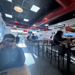 Five Guys - Dinning