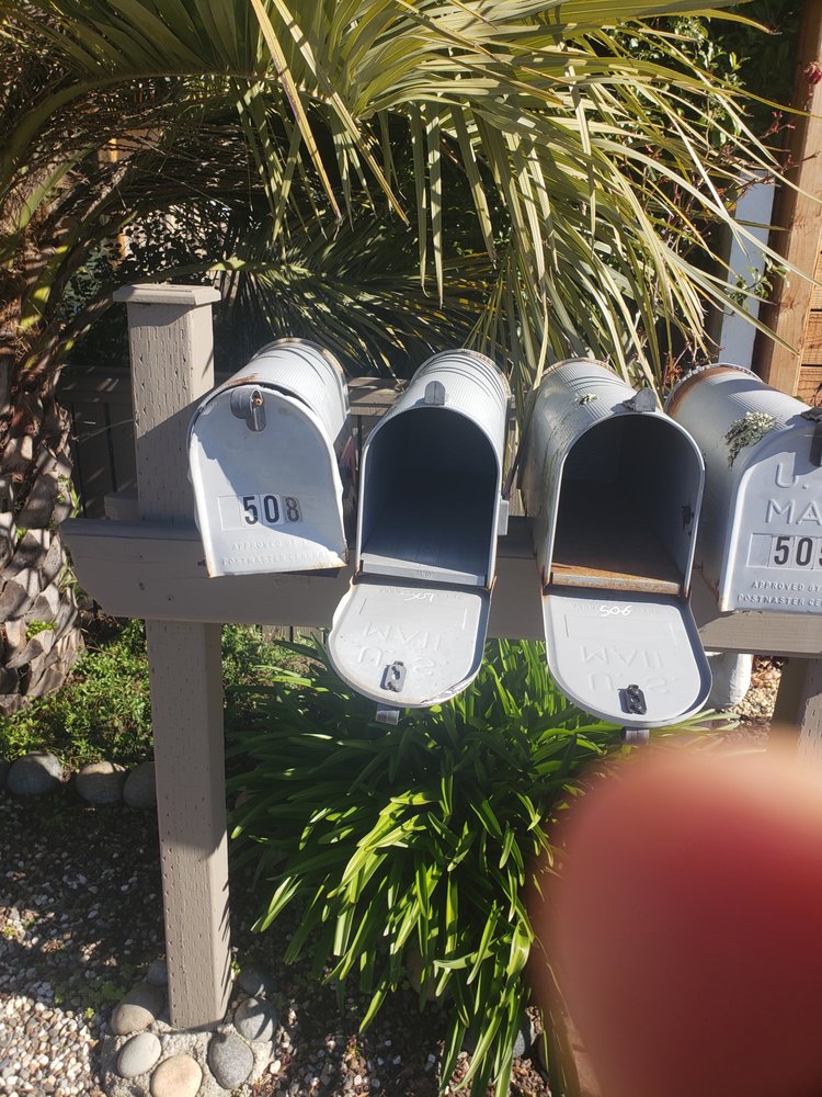 Slide of Knox Roofing